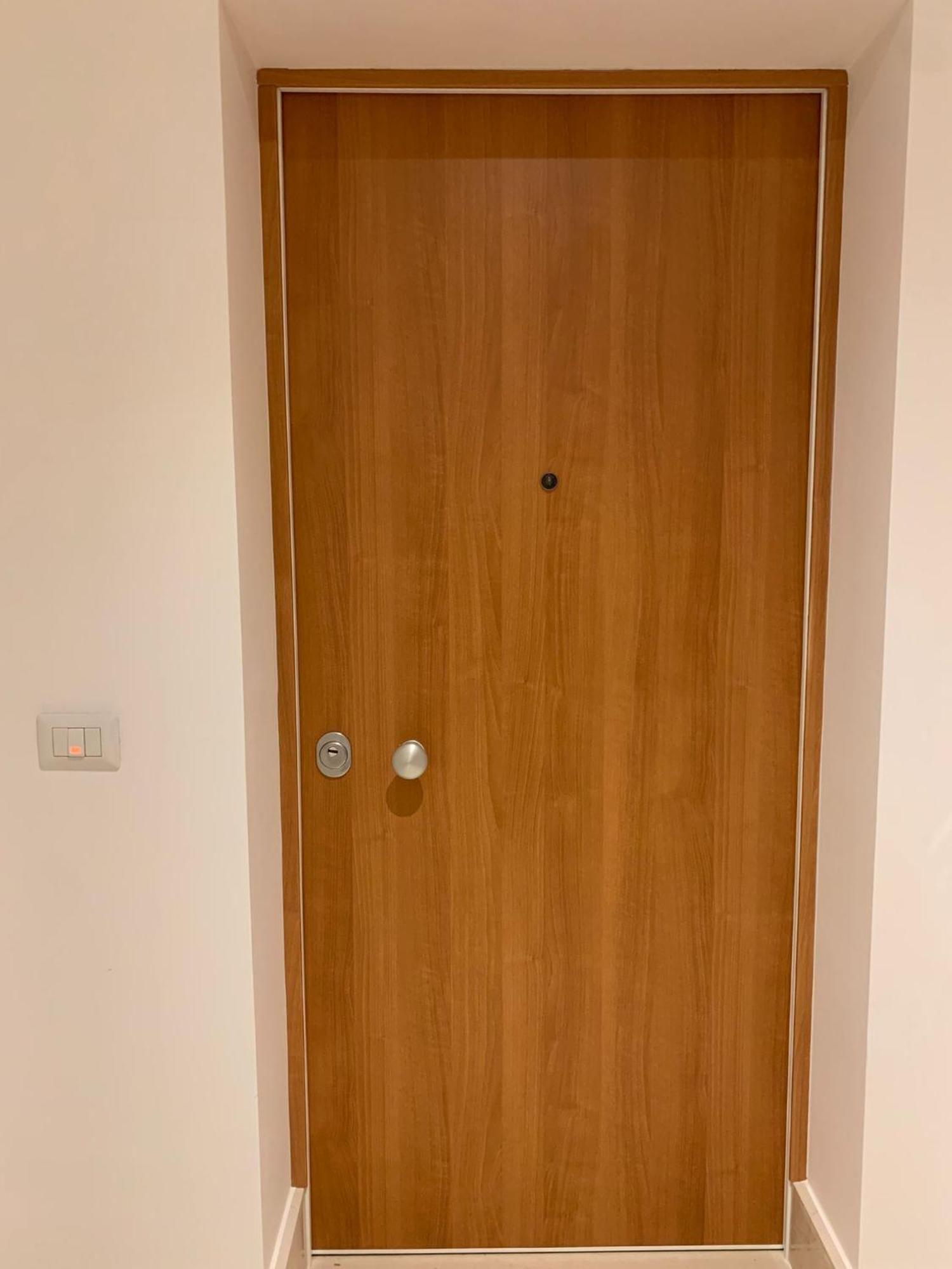 Апартаменты Domus13-With Private Parking Бари Экстерьер фото